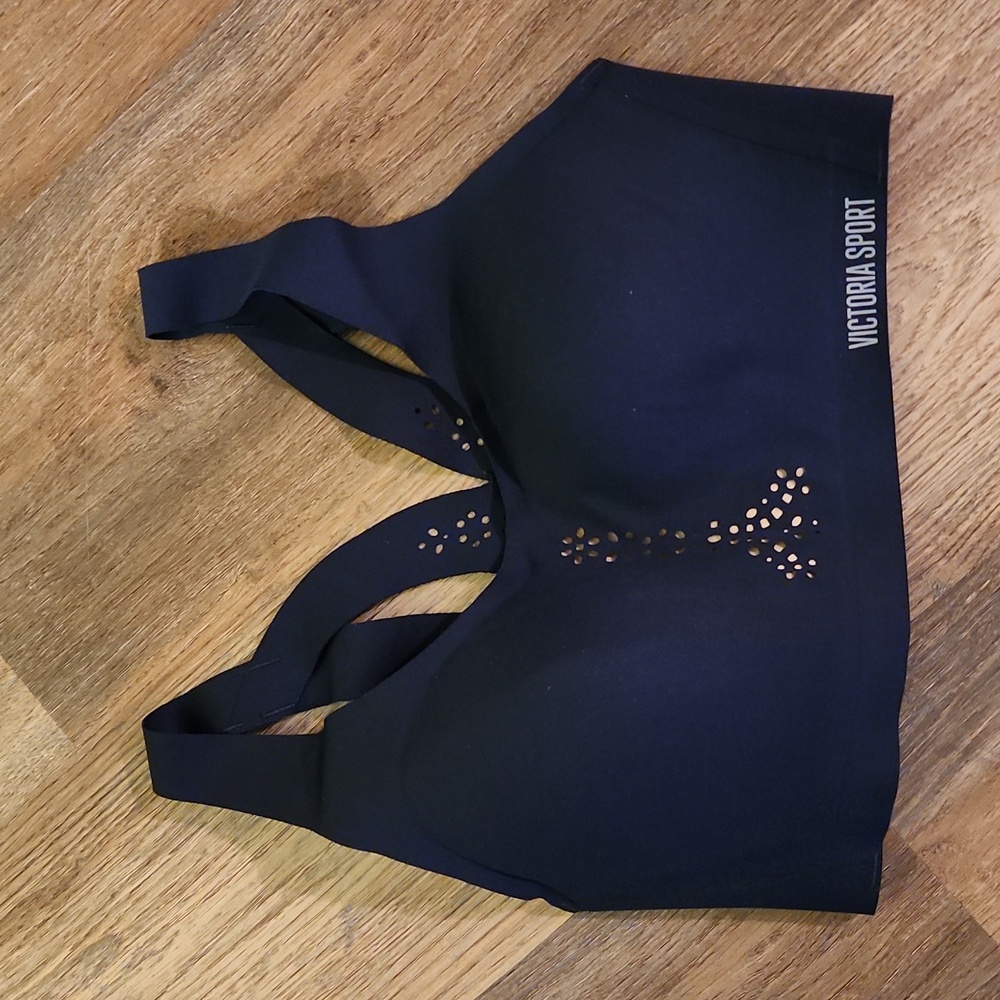 Victoria's Sport Angel Max Sports Bra